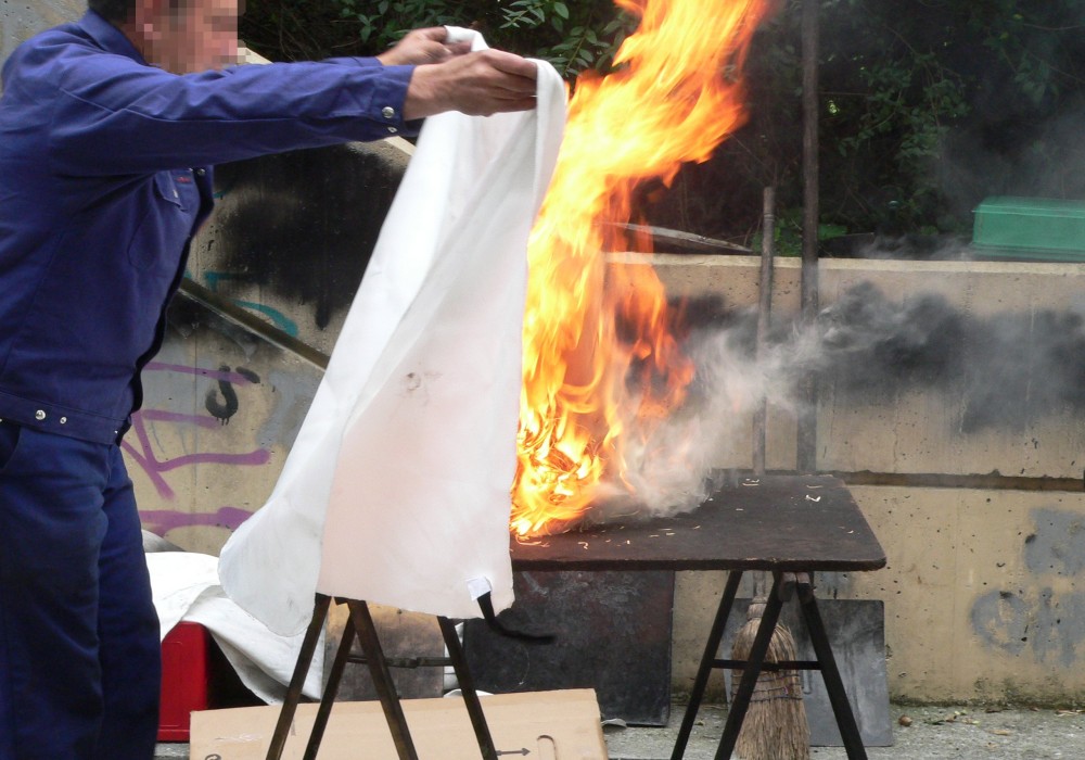 Fire Blanket2